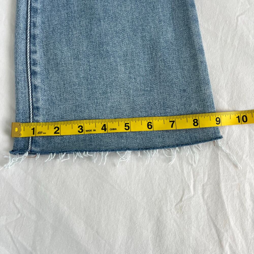 Hidden Los Angeles Happi Crop Light Wash Crop Flare Denim Jeans, Size 26 - Picture 8 of 12